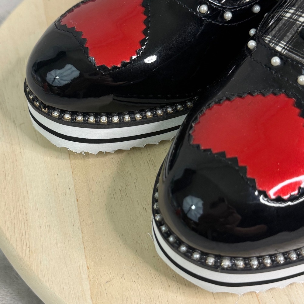 Betsey Johnson T-Nona Heart Plaid Patent Leather Platform Oxfords Black Red 10M - Picture 8 of 16